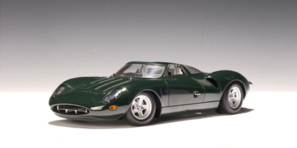 AutoArt 1/43 Jacquar XKR Green